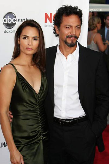 Benjamin Bratt with his wife Talisa Soto