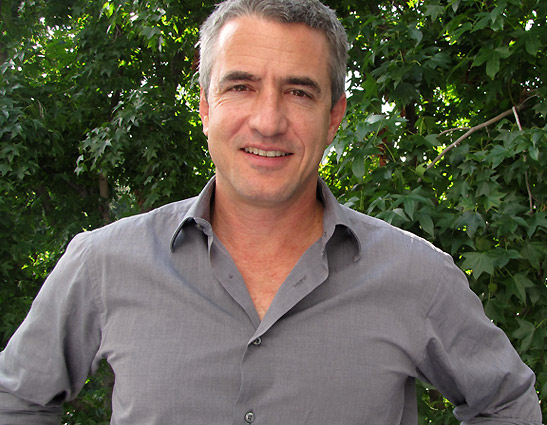 another picture of Dermot Mulroney