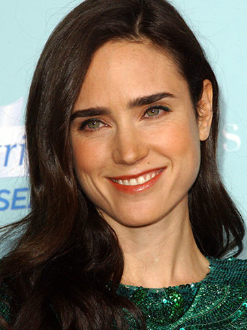 Jennifer Connelly & Paul Bettany Enjoy a European Vacation With