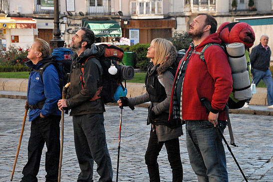 Martin Sheen with James Nesbitt, Deborah Hara Unger and Yorick van Wageningen in a scene from The Way