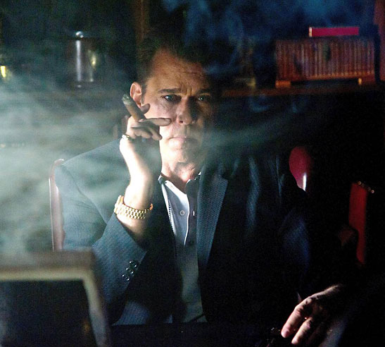 Ray Liotta as mob boss in the film 'The Iceman'