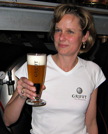 Belgiina lady with a glass of Gruut beer, Ghent