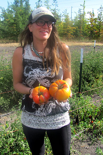 farmer with organic produce second picture)