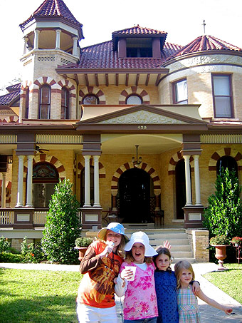 descendants of German immigrants outside their home, King William District, San Antonio