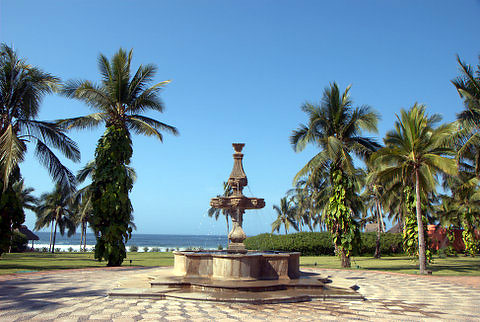 replica of a 17th century fountain Isabel Goldsmith Patino discovered in Estoril, Portugal