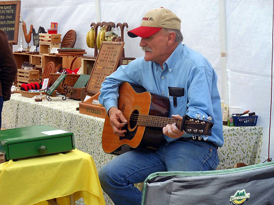 music at at the War Eagle Craft Fair