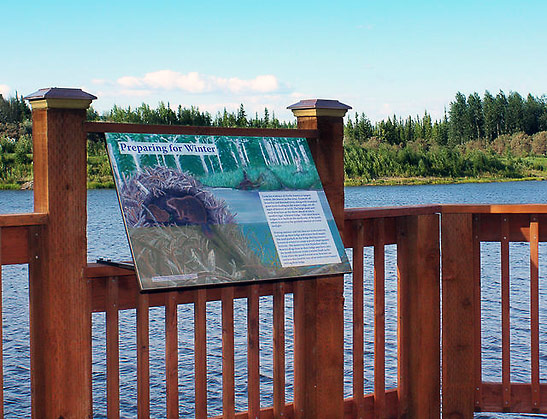signboard at the Wedgewood Wildlife Sanctuary Observation Deck, Fairbanks, Alaska