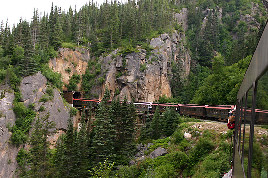 WPYR train heading into tunnel at White Pass