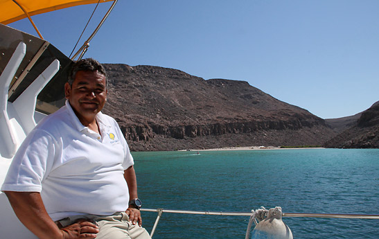 approaching Isla Espiritu Santo on board a Fun Baja boat