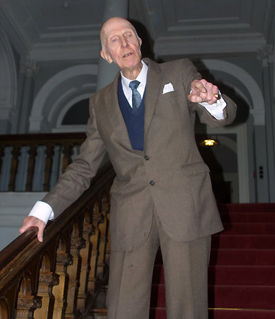 Sir John Leslie greeting visitors to the Leslie Castle