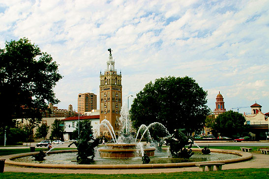 fountain at Country Club Plaza with Giralda Tower in the background, Kansas City