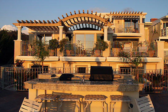 luxury villas at the Sunset Cove Villas at Laguna Beach