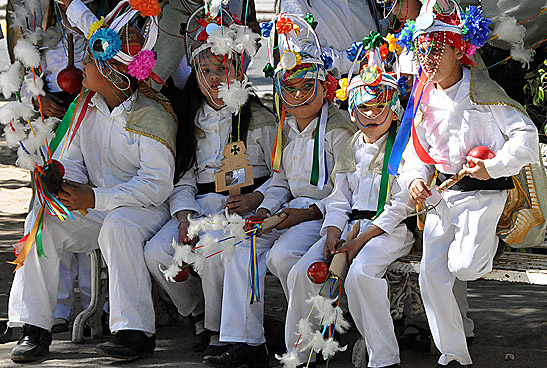 children in colorful garb, Los Mochis