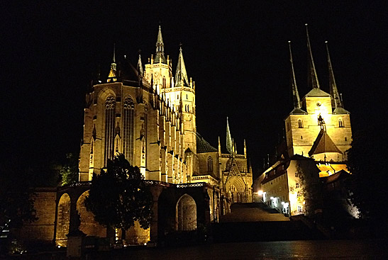 the cathedrals of St. Mary and St. Severi at night, Erfurt, Thuringia, Germany