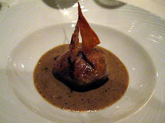 quail breast in wild mushroom sauce with toasted cracker, L'Auberge des 3 Canards, Charlevoix