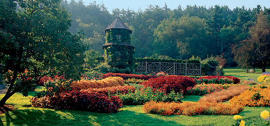one of the colorful, award-winning gardens at Mohonk Mountain House