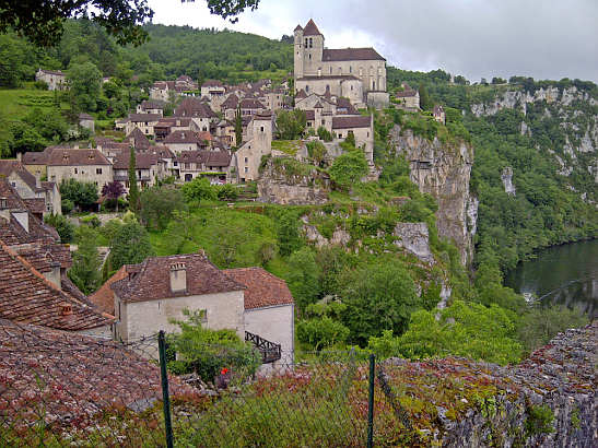 castle eon a hill, Southern France