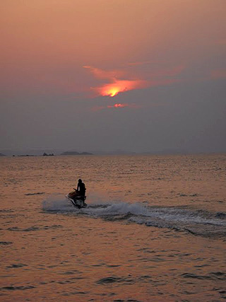 sunset at Pattaya Beach on the eastern coast of Thailand