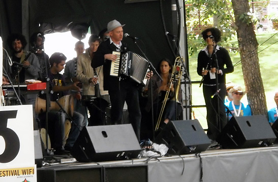 Goeff Berner on stage with Yemen Blues for the Mazel Tov workshop, Calgary Folk Fest