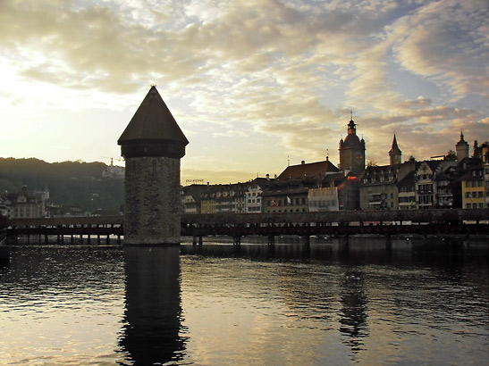 the Chapel Bridge in Lucerne at sunrise