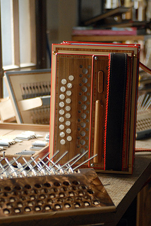 accordion and accordion parts at the Eichhorn Schwyzerorgelfabrik and Musikhaus