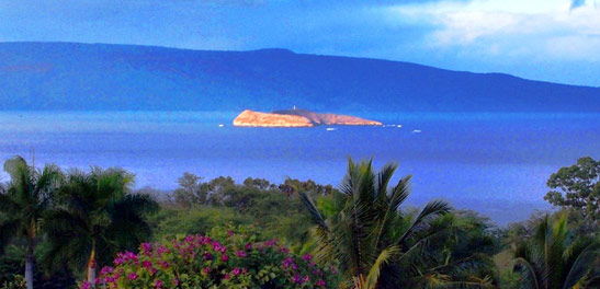 view of the sea and other islands from a Hotel Wailea suite