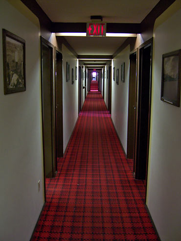 interior of the Eagle Plains Lodge