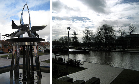Stratford memorial and the Avon River