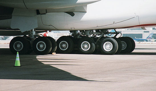 A-380 landing gear showing 22 tires