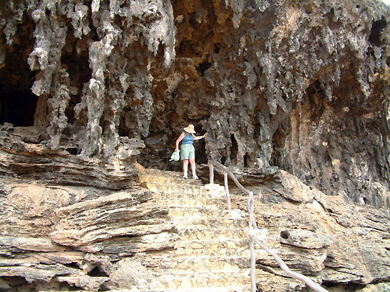 cave entrance, Guadirikiri