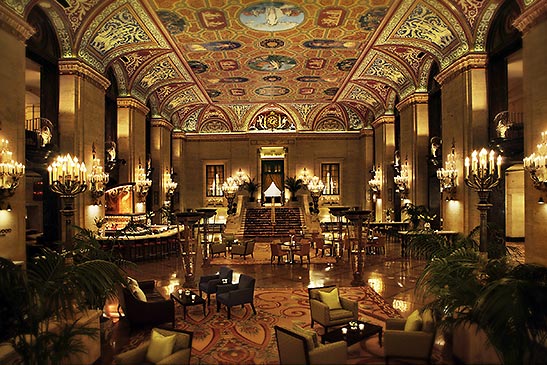 Palmer House lobby salon