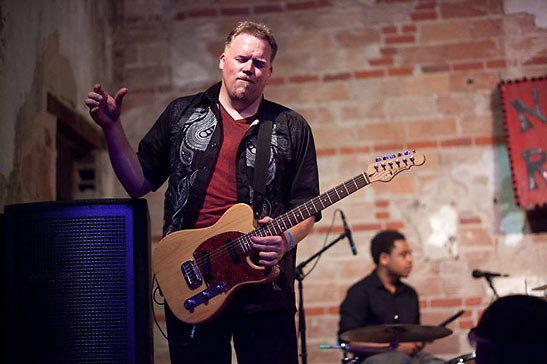 Lightnin' Malcolm playing the blues with Stud, T-Model Ford's grandson