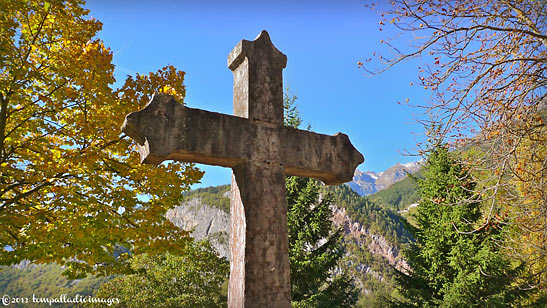 cross just outside The Sanctuary of Our Lady of Carravaggio, Deggia