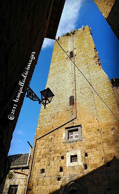 old bulding in Orvieto's historic center