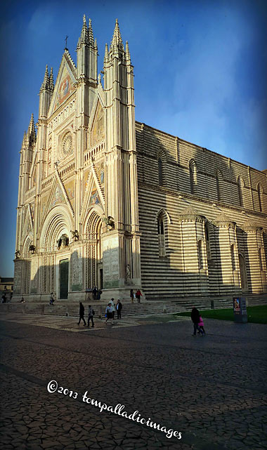 the La Cattedrale di Santa Maria Assunta (The Cathedral of Our Lady of the Assumption), Orvieto