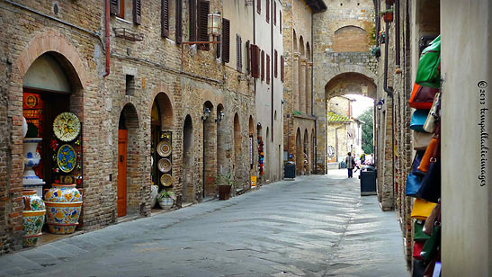 a streeet in San Gimignano's historical center