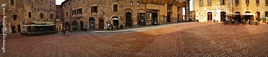 Piazza della Cisterna, San Gimignano