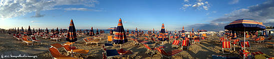 the Spiaggia di Velluto or Velvet Beach, Senigallia