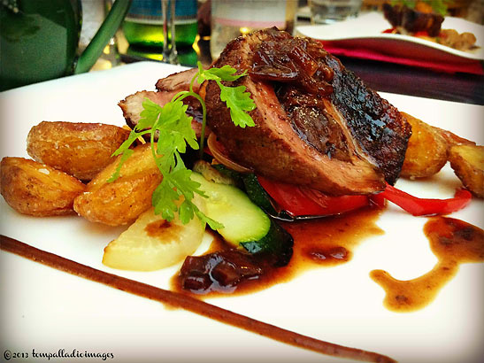 roasted rack of lamb at the Amelia Canta,Saint-Emilion